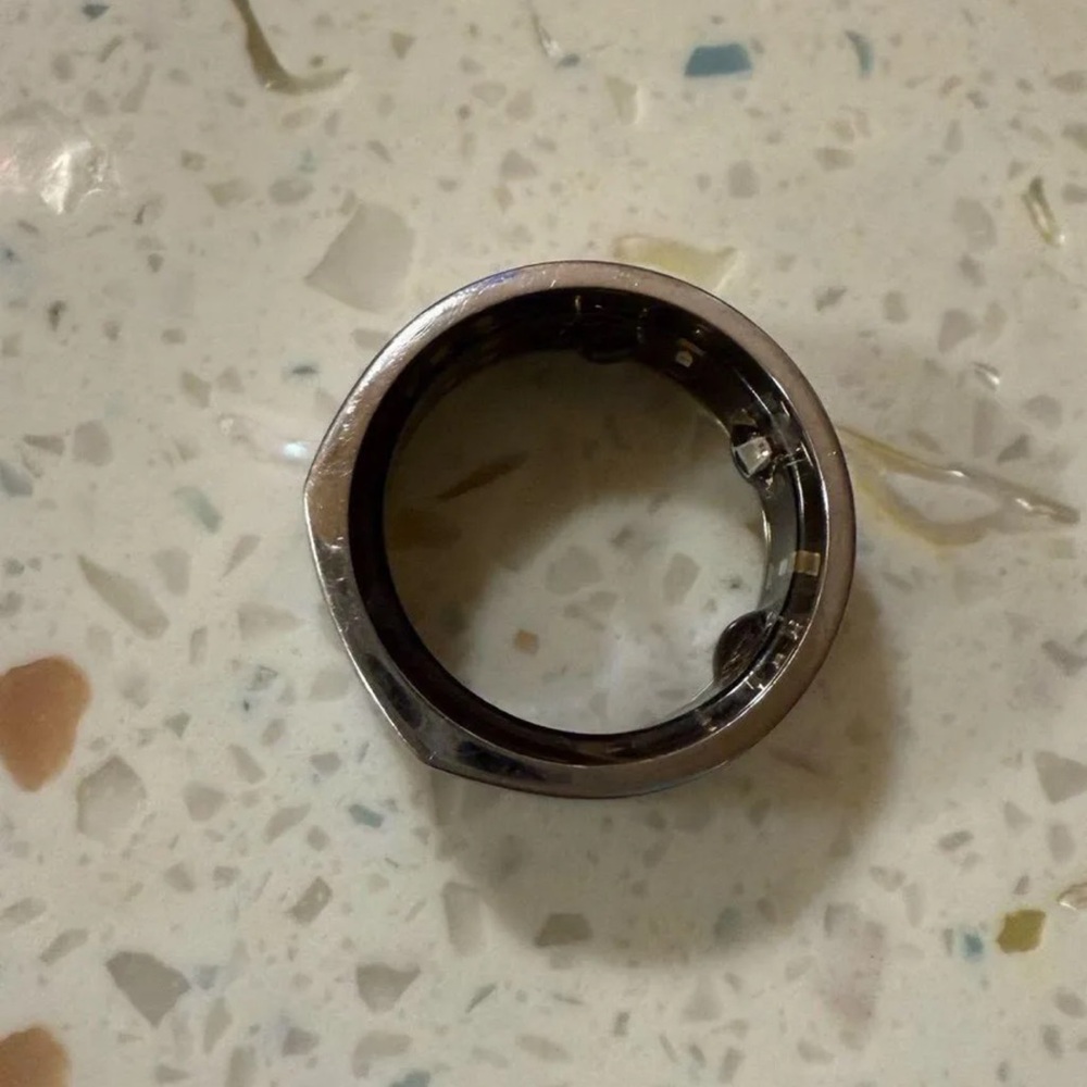 Oura Polished Silver Ring
